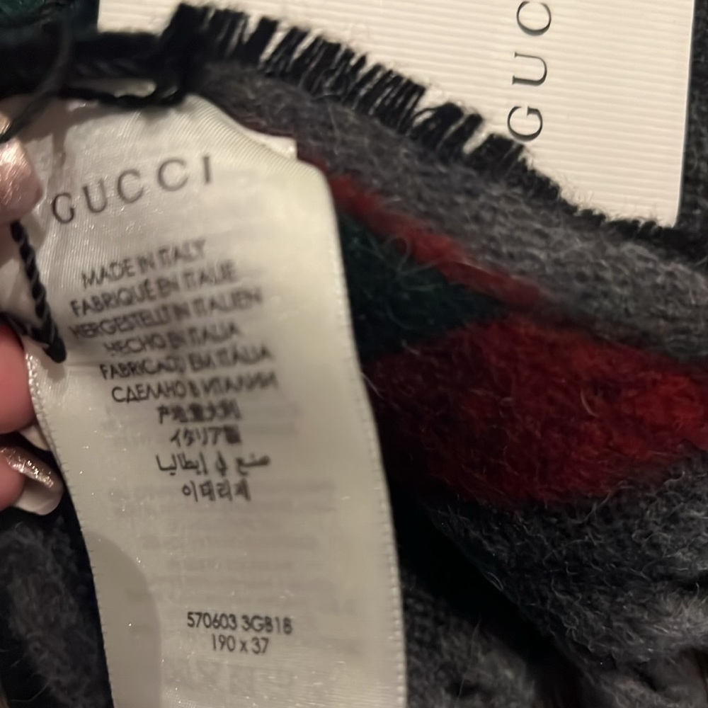 Gucci Scarf - Picture 4 of 6
